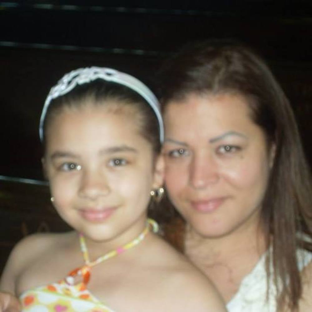 Meet your Posher, Claudia